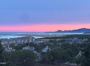 117 SW 66th St, South Beach, OR 97366