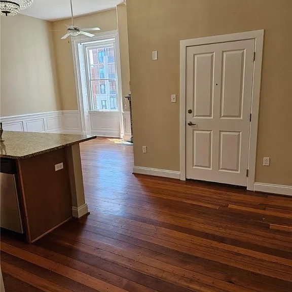 1144 W Grace St #108 — Photo 12
