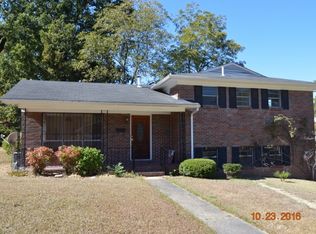 600 Fairfax Dr, Fairfield, AL 35064