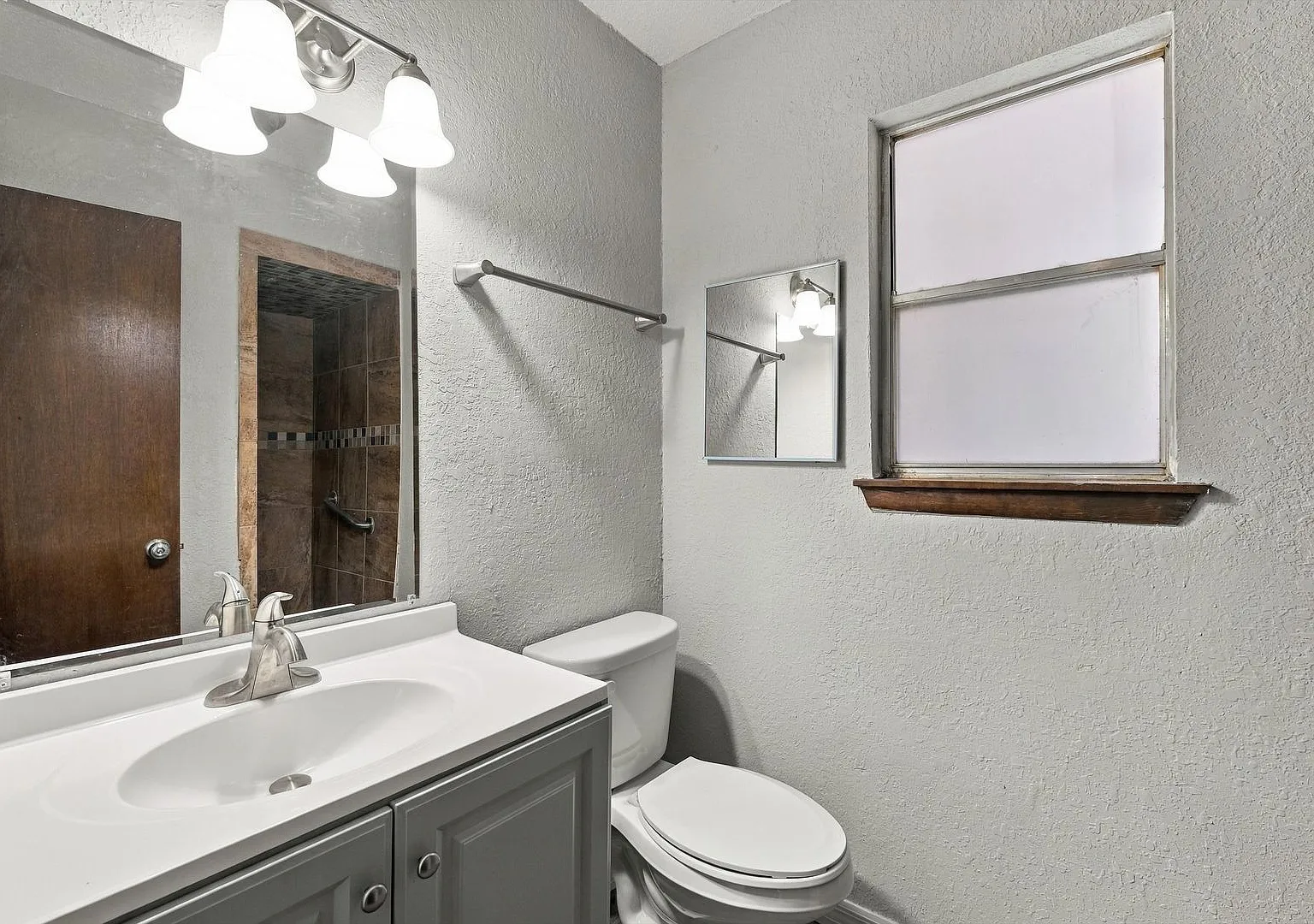 Remodeled Leon Valley Home with a Spacious Backyard — Photo 4