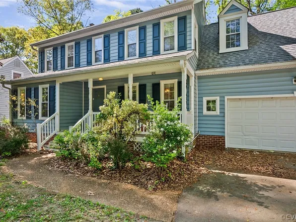 9318 Kings Charter Dr, Mechanicsville, VA 23116