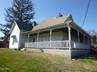 112 Old Stage Rd, Surgoinsville, TN 37873