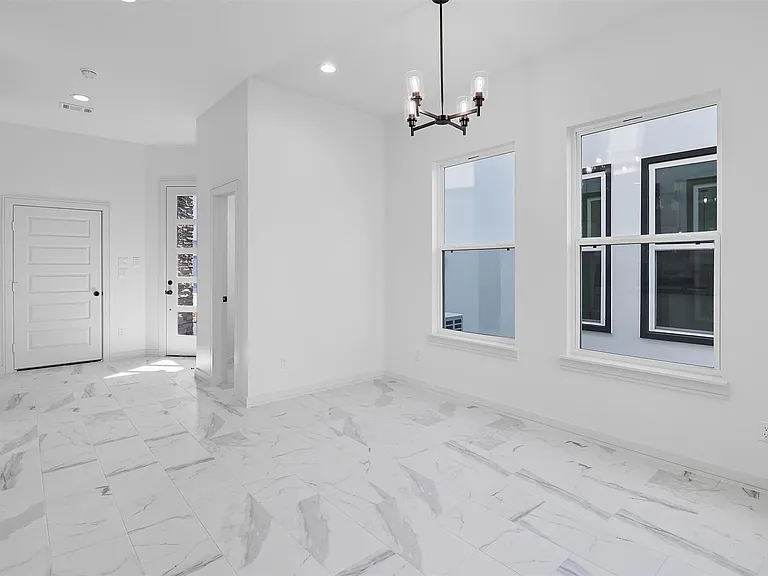 2929 El Fenice Ln — Photo 12