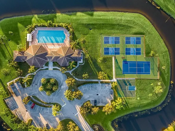 3301 Roxbury Place SW, Vero Beach, FL 32968