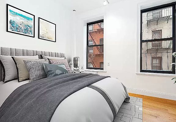 2nd image of 172 Mulberry St APT 15