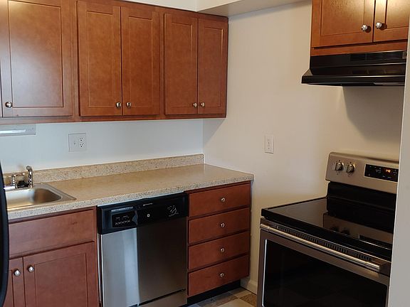 2nd image of 5322 Savoy Ct #2