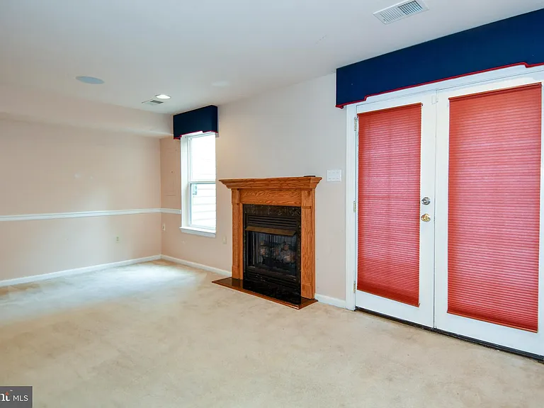 16853 Capon Tree Ln — Photo 35