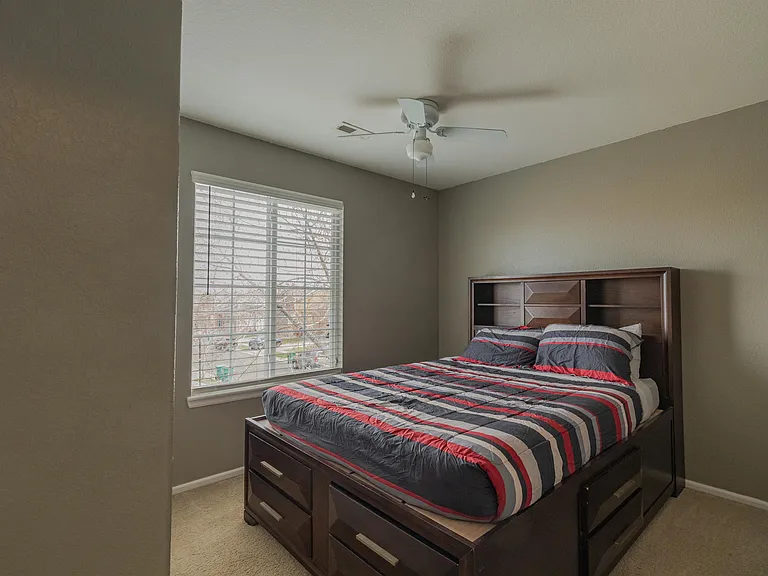 1245 S Flatrock Cir — Photo 23