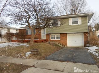 2962 Upton Rd W, Columbus, OH 43232