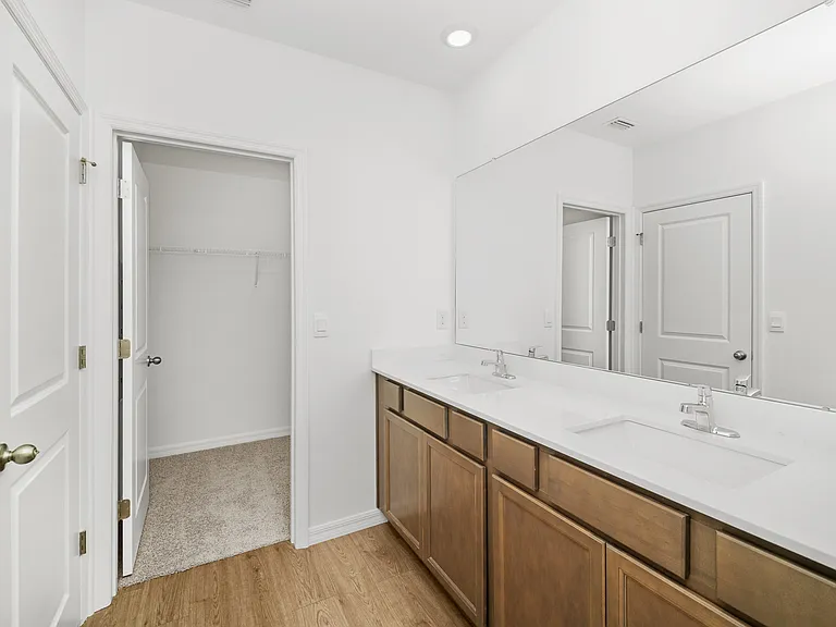 32479 Welling Blade Loop — Photo 59