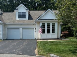 16 Linkside Ct #16, Northbridge, MA 01534