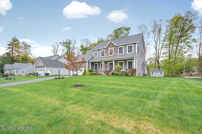 4th image of 4007 Lexington Drive