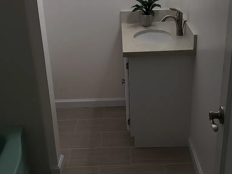 248 S Seymour St — Photo 12