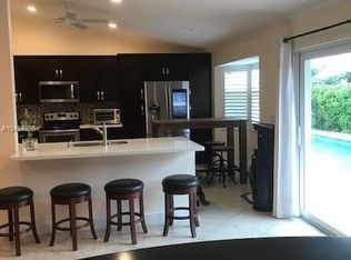 1455 SW 97th Way, Davie, FL 33324