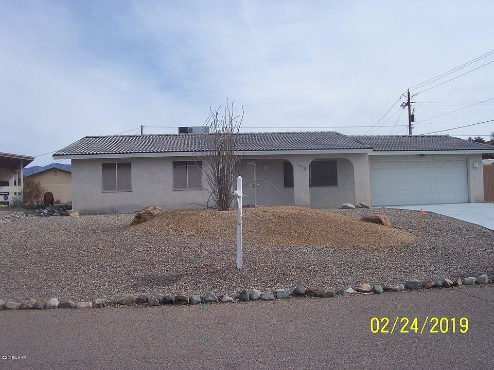 2nd image of 1698 Diamond Dr