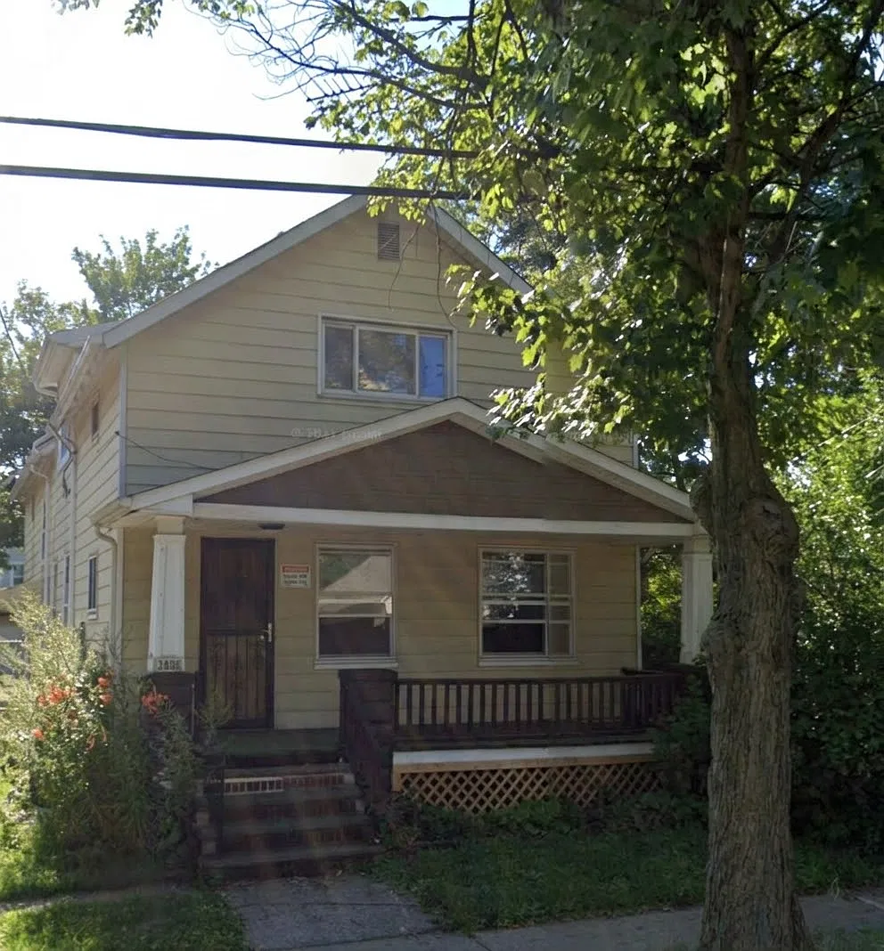 4 bed, 1.5 bath, 1750 sqft, $1,400 — Photo 1