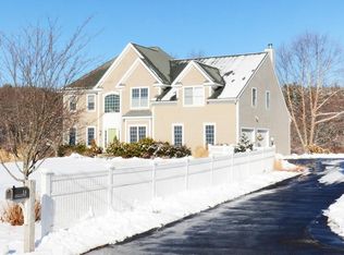 14 Parmenter Rd, Southborough, MA 01772