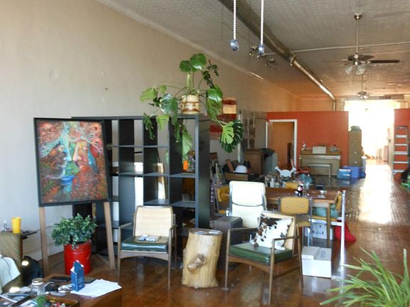 5th image of 1324 N Milwaukee Ave #2