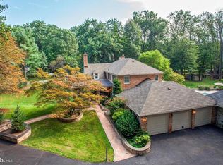 10109 Garden Way, Potomac, MD 20854