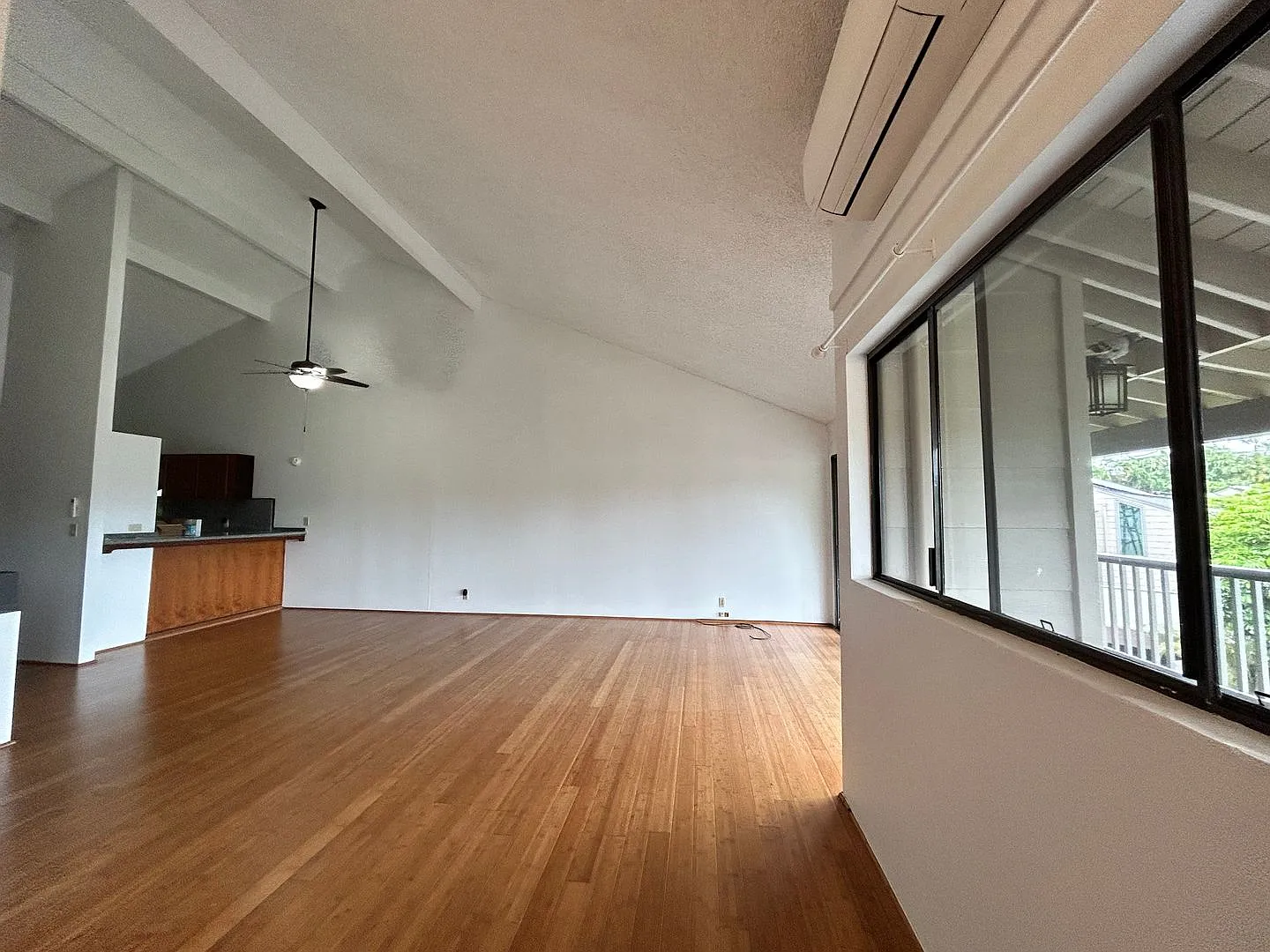 3 bedroom 2 Bath - spacious, split level home — Photo 3