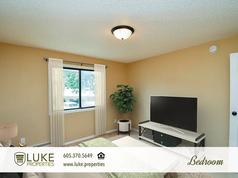 401 S Sycamore Ave #207 — Photo 9