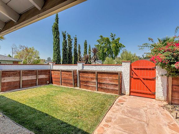 3rd image of 1296 Weathersfield Way