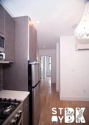 Rented by Signature Property Realty | media 44