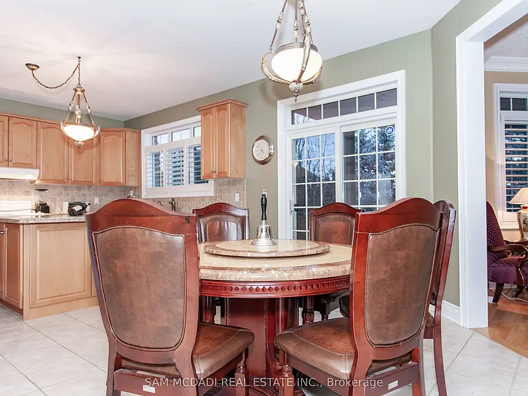 50 Links Ln #UPPER — Photo 15