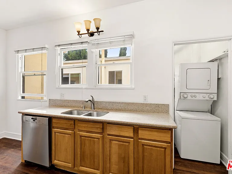 4429 Finley Ave #1/2 — Photo 14