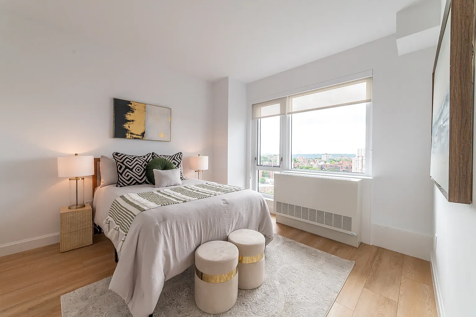3745 Riverdale Avenue — Photo 3