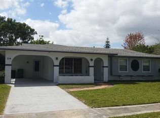 314 NE Floresta Dr, Port Saint Lucie, FL 34983