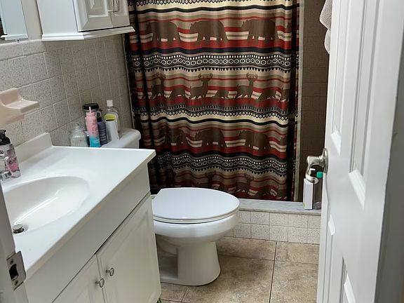 5th image of 6238 Kentfield Ave