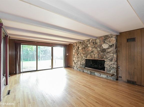 5th image of 3725 Whirlaway Dr