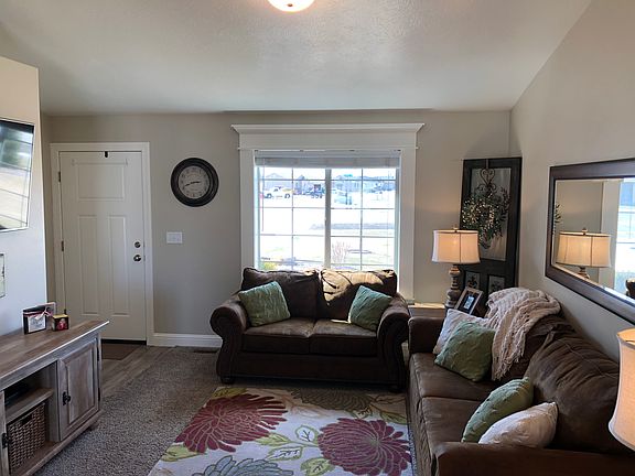 5th image of 2620 N Cooper Dr