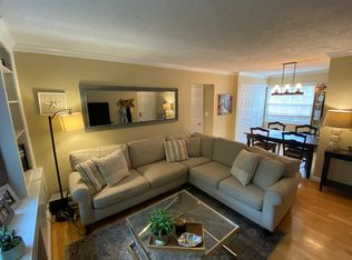 1628 W Abingdon Dr APT 101, Alexandria, VA 22314