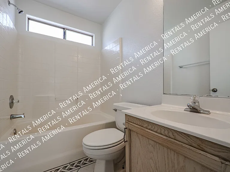 12731 W Sharon Dr — Photo 33