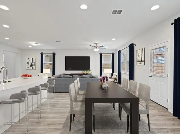 10112 Dawn Pearl Dr, Austin, TX 78748