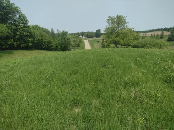 1 Crystal Beach Rd, Pelican Rapids, MN 56572