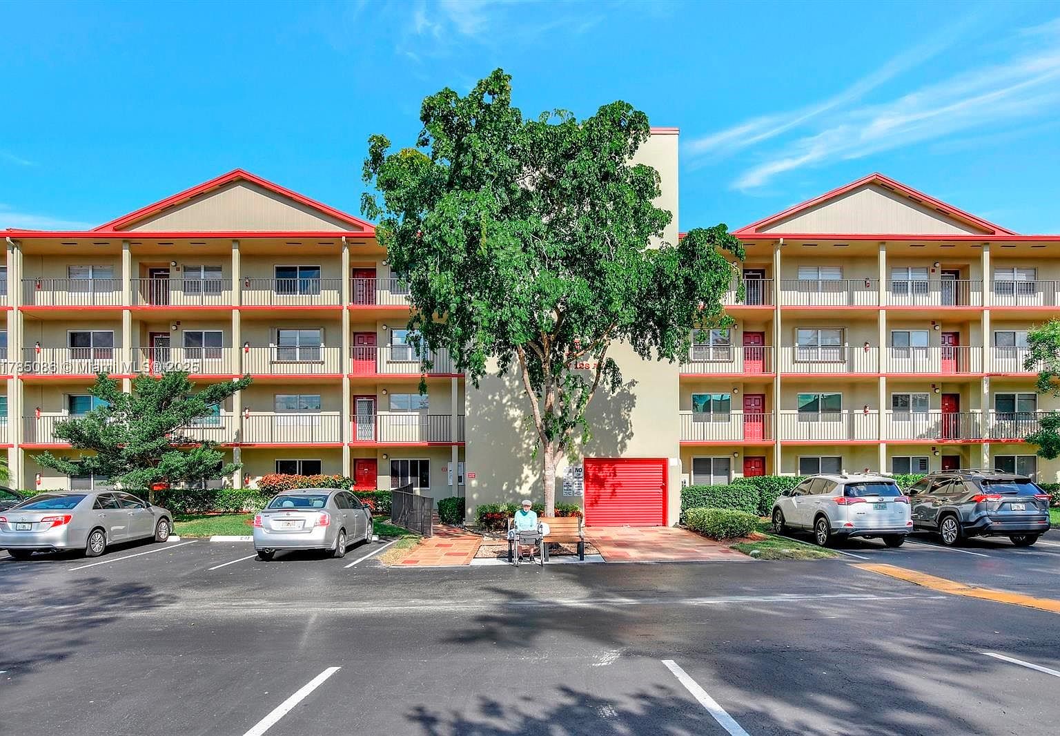 901 SW 128th Ter APT 407A