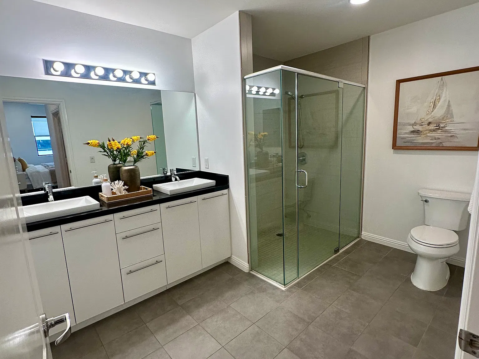 2 bed, 1200 sqft, $3,900 — Photo 4