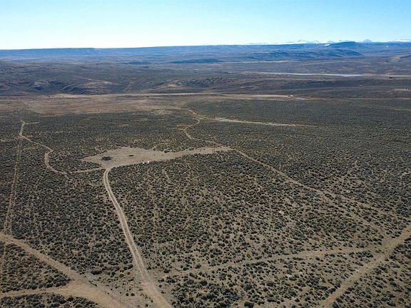 5th image of 147 Highridge Point