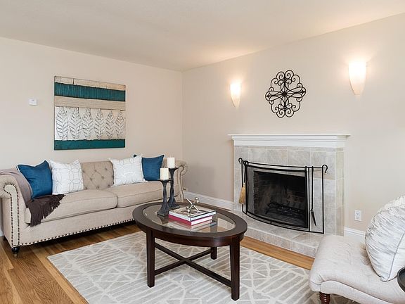 3rd image of 3031 Capewood Ln