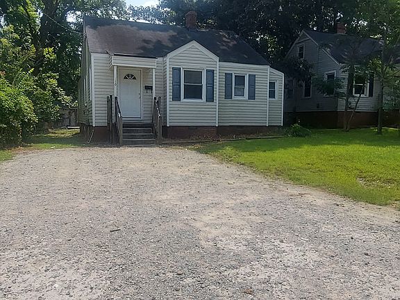 2nd image of 110 N Holly St