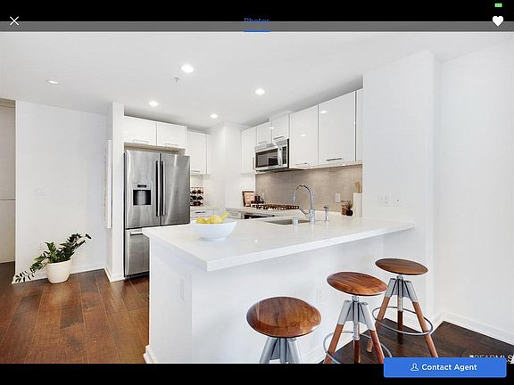 3rd image of 1 Hawthorne St Unit 19A