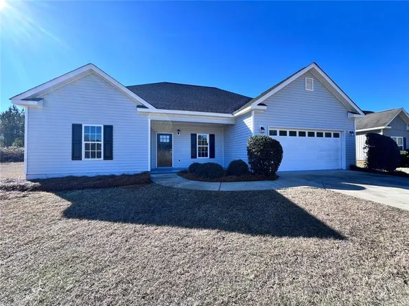 4 Woodrow Miller St, Hawkinsville, GA 31036