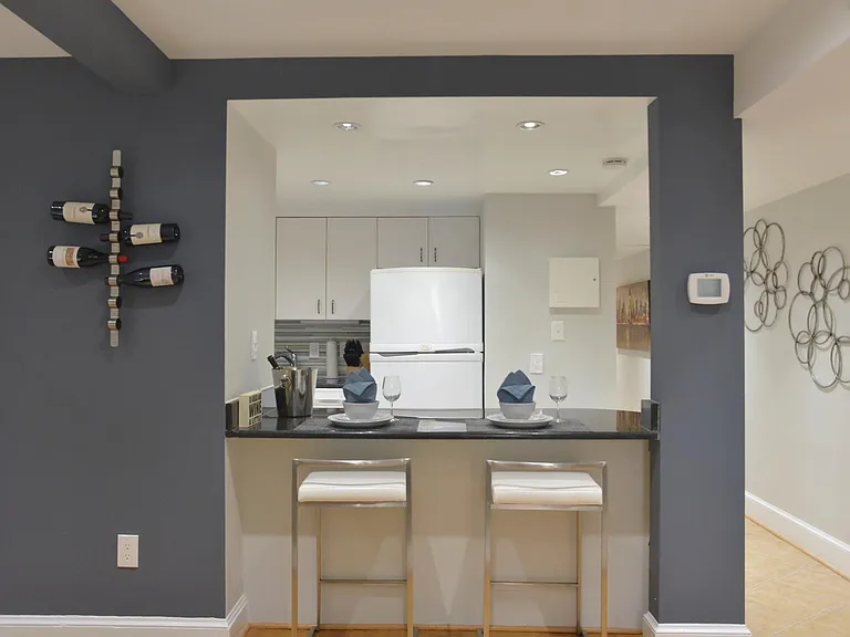 1746 T St NW #A — Photo 29