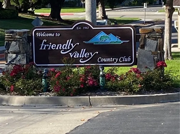 19724 Avenue Of The Oaks, Santa Clarita, CA 91321