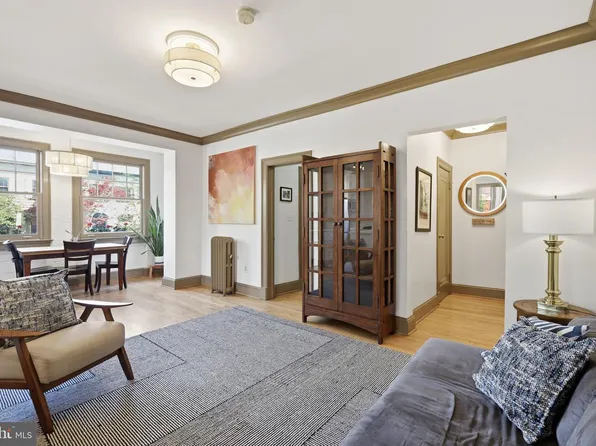 105 6th St SE APT 108, Washington, DC 20003