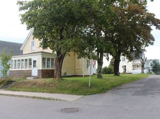 2 Hobson St, Lubec, ME 04652
