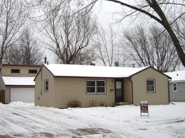 820 N Hudson Ave, Sioux Falls, SD 57104